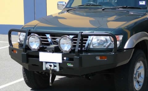 Nissan Patrol Y61 Serie 1, 2 eller 3 -05, Commercial utan dimljus